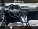 Used 2013 Volkswagen Jetta SE image 2