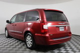 Used 2014 Chrysler Town & Country Touring image 4