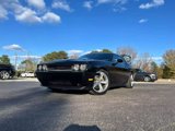 Used 2013 Dodge Challenger SXT image 3