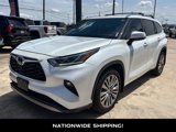 Used 2022 Toyota Highlander Platinum image 4