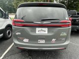 Used 2021 Chrysler Pacifica Limited image 3