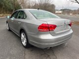 Used 2012 Volkswagen Passat TDI SEL Premium image 3