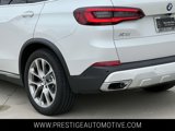 Used 2022 BMW X5 xDrive40i w/ Parking Assistance Package image 4