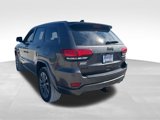 Used 2017 Jeep Grand Cherokee Altitude image 3