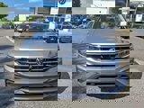 Certified 2022 Volkswagen Tiguan SE image 2