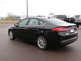 Used 2017 Ford Fusion SE image 4