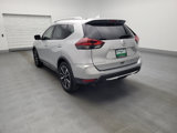 Used 2018 Nissan Rogue SL w/ Premium Package image 5