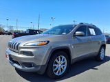 Used 2018 Jeep Cherokee Limited image 3