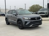 Used 2022 Volkswagen Taos SE image 3