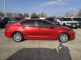 Used 2021 Toyota Corolla LE image 4