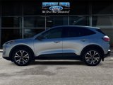 Used 2022 Ford Escape SE image 2
