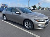 Used 2023 Chevrolet Malibu LT image 3