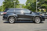 Used 2014 Toyota Highlander XLE image 3