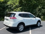 Used 2016 Nissan Rogue SV image 5