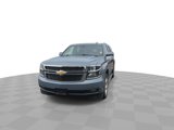 Used 2016 Chevrolet Suburban LT image 3