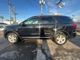 Used 2016 Ford Explorer XLT w/ Equipment Group 202A image 2