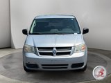 Used 2010 Dodge Grand Caravan SE image 2