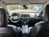 Used 2022 Jeep Cherokee Trailhawk image 2