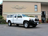 Used 2022 Toyota Tacoma SR image 4