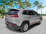 Used 2018 Jeep Cherokee Latitude Plus w/ Comfort/Convenience Group image 3