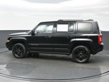Used 2012 Jeep Patriot Latitude w/ Altitude Pkg image 3