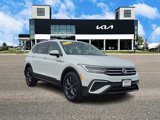 Used 2022 Volkswagen Tiguan SE image 2