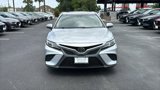 Used 2018 Toyota Camry SE image 3
