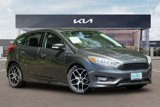 Used 2016 Ford Focus SE w/ SE Sport Package image 2