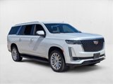 Used 2022 Cadillac Escalade ESV Luxury image 3