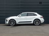 Used 2025 Porsche Macan image 2