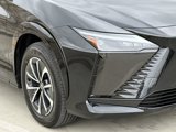 New 2025 Lexus RZ 300e image 4