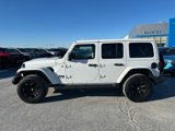 Used 2019 Jeep Wrangler Unlimited Sahara image 2