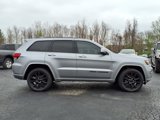Used 2020 Jeep Grand Cherokee Altitude image 3