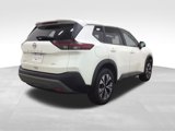Used 2023 Nissan Rogue SV image 4