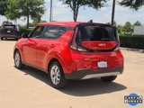 Used 2023 Kia Soul S image 2