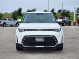 Used 2023 Kia Soul LX image 2