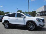 Used 2022 GMC Terrain SLT w/ Infotainment Package II image 2