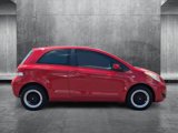 Used 2009 Toyota Yaris 2-Door Hatchback image 4