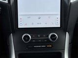 Used 2024 Ford Edge SEL image 5