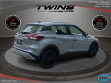 Used 2021 Nissan Kicks SV image 3