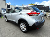 Used 2020 Nissan Kicks S image 3
