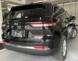 Used 2022 Jeep Grand Cherokee Limited image 4
