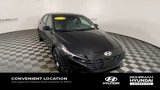 Used 2023 Hyundai Elantra SEL image 3