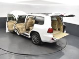 Used 2010 Lexus LX 570 4WD image 2