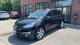 Used 2017 Chevrolet Traverse LT w/ Style and Technology Package image 2