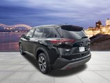 Used 2023 Nissan Rogue SV image 3