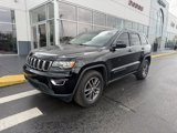 Used 2018 Jeep Grand Cherokee Laredo image 4