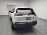 Used 2020 Jeep Cherokee Latitude Plus image 6