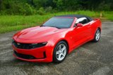Used 2020 Chevrolet Camaro LT image 2