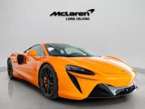 Used 2023 McLaren Artura image 3